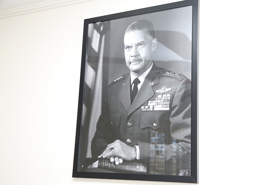 2LT Benjamin O. Davis JR. Photo