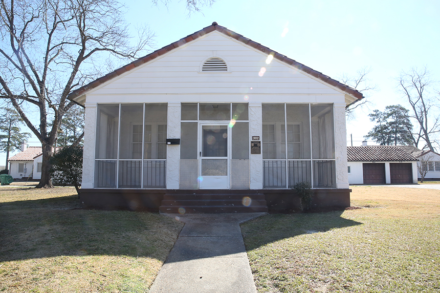1SG  Walter Morris Quarters outside